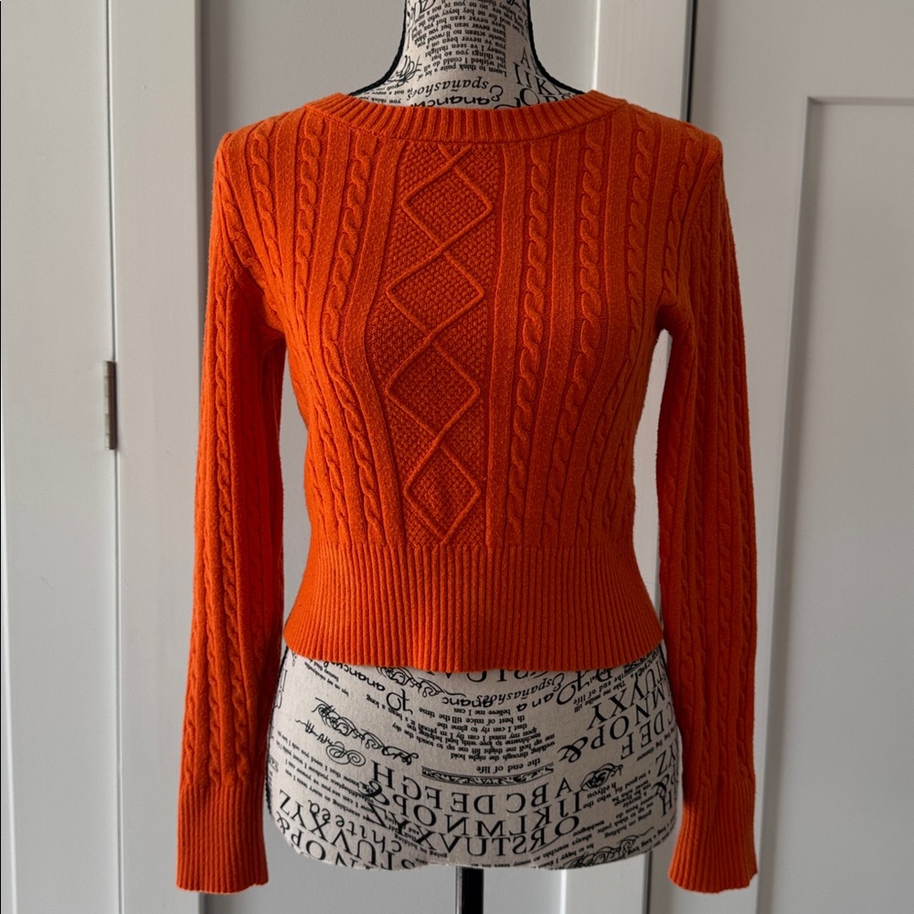 💜 2/$15💜 Jessica Simpson Orange Cable Knit Sweater
